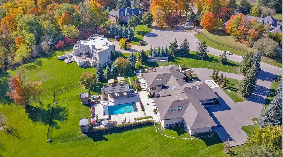 17 Dew Drop Crt, Vaughan, Ontario, L6A 1E9, Canada, 5 Bedrooms Bedrooms, 10 Rooms Rooms,6 BathroomsBathrooms,Residential,For Sale,Dew Drop,1952509