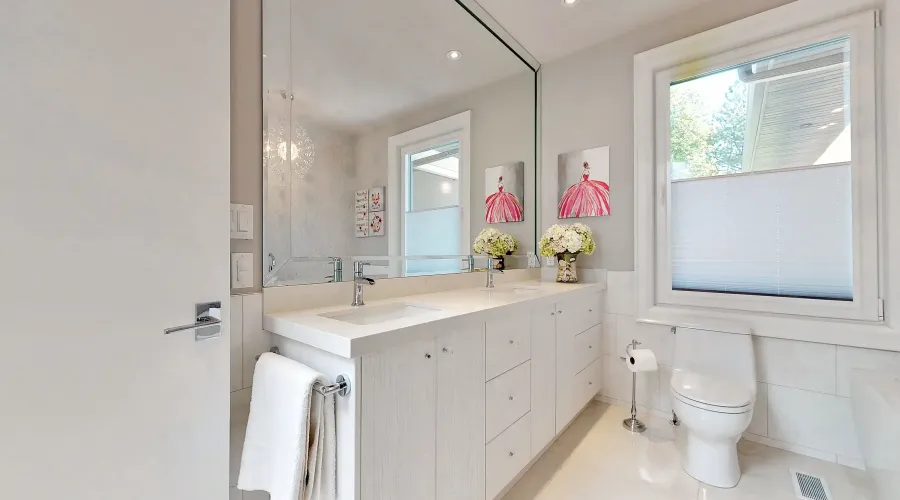 17 Dew Drop Crt, Vaughan, Ontario, L6A 1E9, Canada, 5 Bedrooms Bedrooms, 10 Rooms Rooms,6 BathroomsBathrooms,Residential,For Sale,Dew Drop,1952509