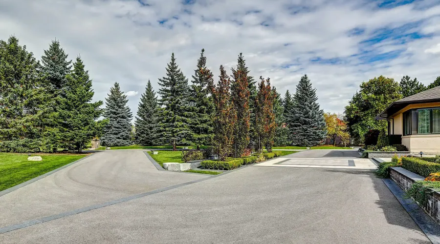 17 Dew Drop Crt, Vaughan, Ontario, L6A 1E9, Canada, 5 Bedrooms Bedrooms, 10 Rooms Rooms,6 BathroomsBathrooms,Residential,For Sale,Dew Drop,1952509
