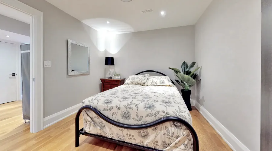 17 Dew Drop Crt, Vaughan, Ontario, L6A 1E9, Canada, 5 Bedrooms Bedrooms, 10 Rooms Rooms,6 BathroomsBathrooms,Residential,For Sale,Dew Drop,1952509