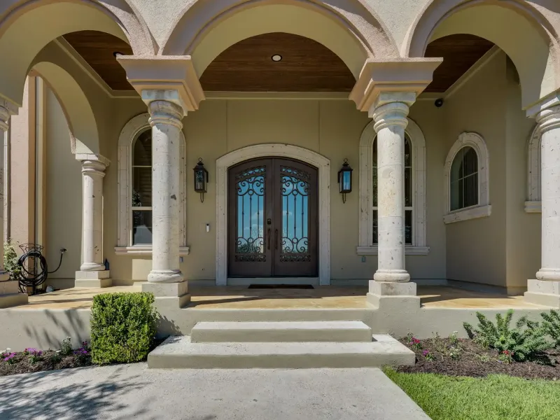 Gated Canyons at Lake Travis – image 4