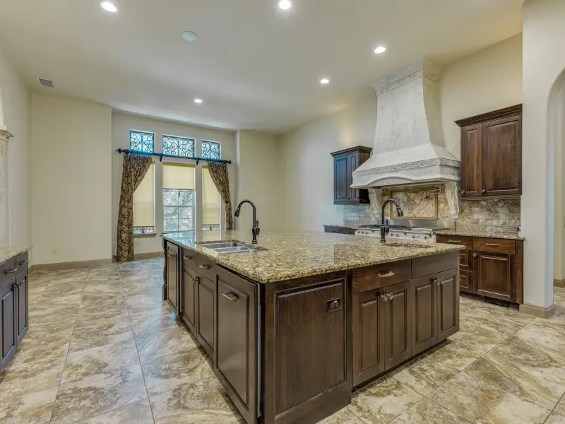 Gated Canyons at Lake Travis – image 8