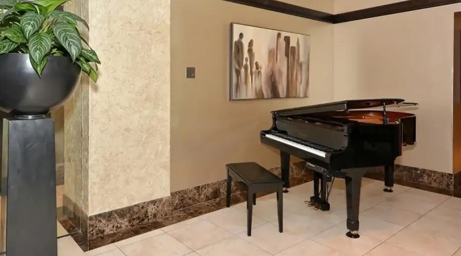 1255 N Gulfstream Ave, Sarasota, Florida, 34326, United States, 2 Bedrooms Bedrooms, 5 Rooms Rooms,2 BathroomsBathrooms,Condo,For Sale,Bay Plaza,Gulfstream,2,1953286