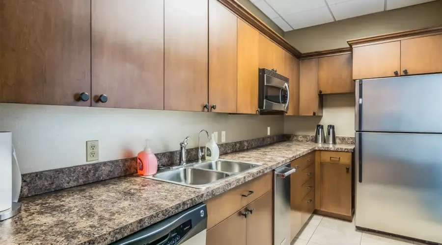 1255 N Gulfstream Ave, Sarasota, Florida, 34326, United States, 2 Bedrooms Bedrooms, 5 Rooms Rooms,2 BathroomsBathrooms,Condo,For Sale,Bay Plaza,Gulfstream,2,1953286