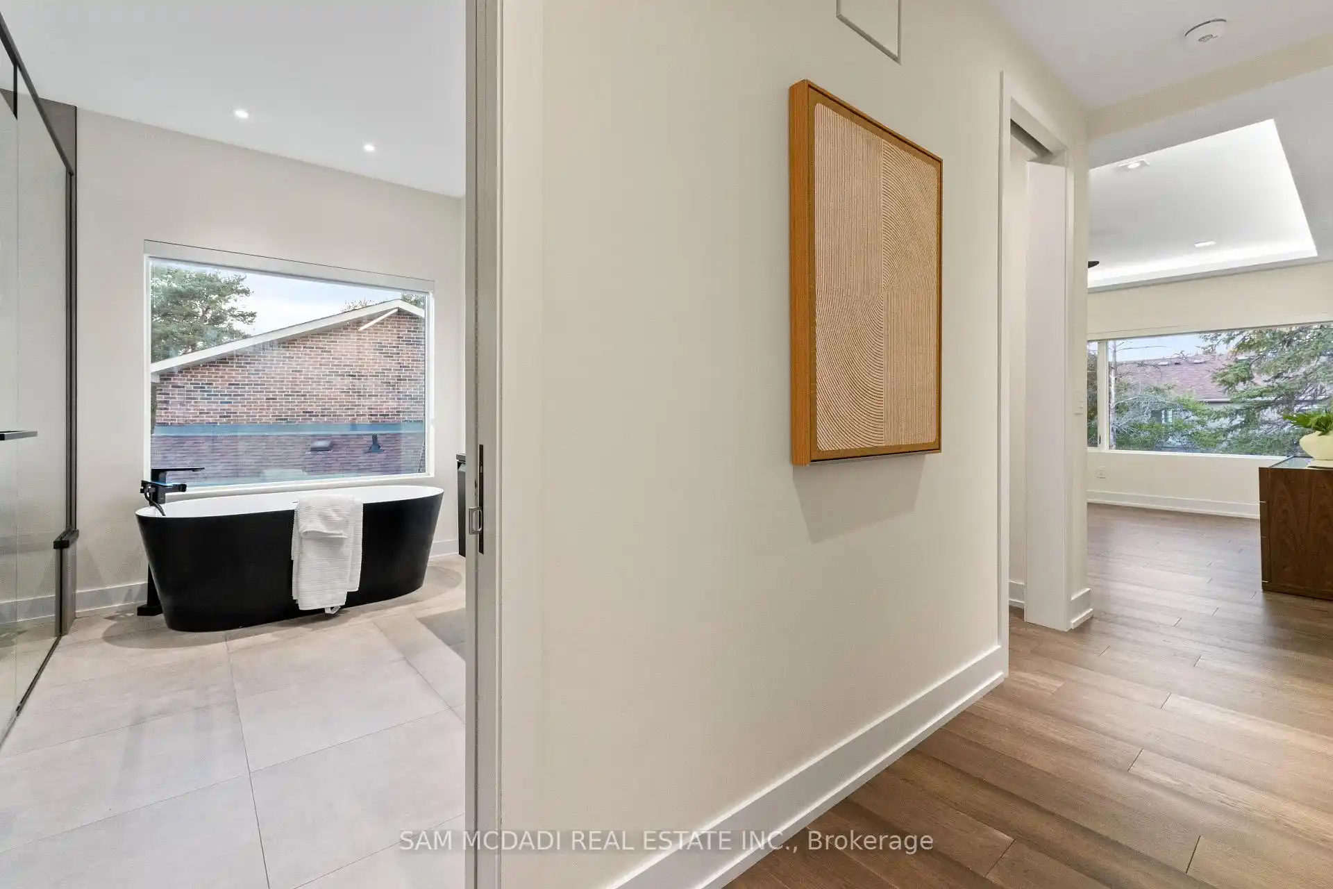 2075 Shawanaga Trail, Mississauga (W13105650) – image 24