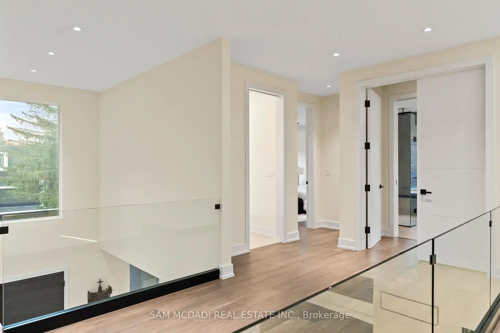 2075 Shawanaga Trail, Mississauga (W13105650) – image 36