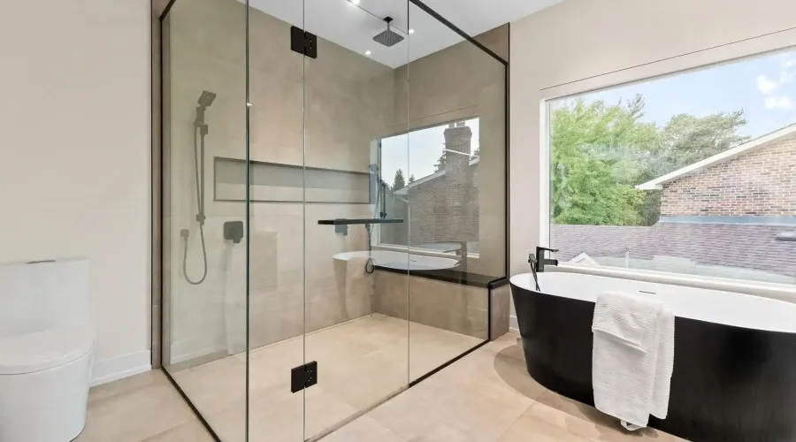 2075 Shawanaga Trail, Mississauga, Ontario, L5H 3Z3, Canada, 4 Bedrooms Bedrooms, ,6 BathroomsBathrooms,Residential,For Sale,2075 Shawanaga Trail,1954444