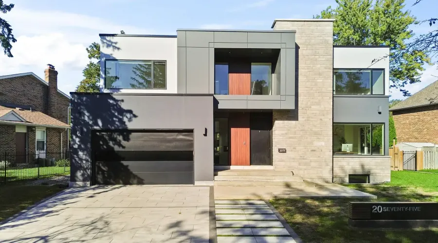 2075 Shawanaga Trail, Mississauga, Ontario, L5H 3Z3, Canada, 4 Bedrooms Bedrooms, ,6 BathroomsBathrooms,Residential,For Sale,2075 Shawanaga Trail,1954444