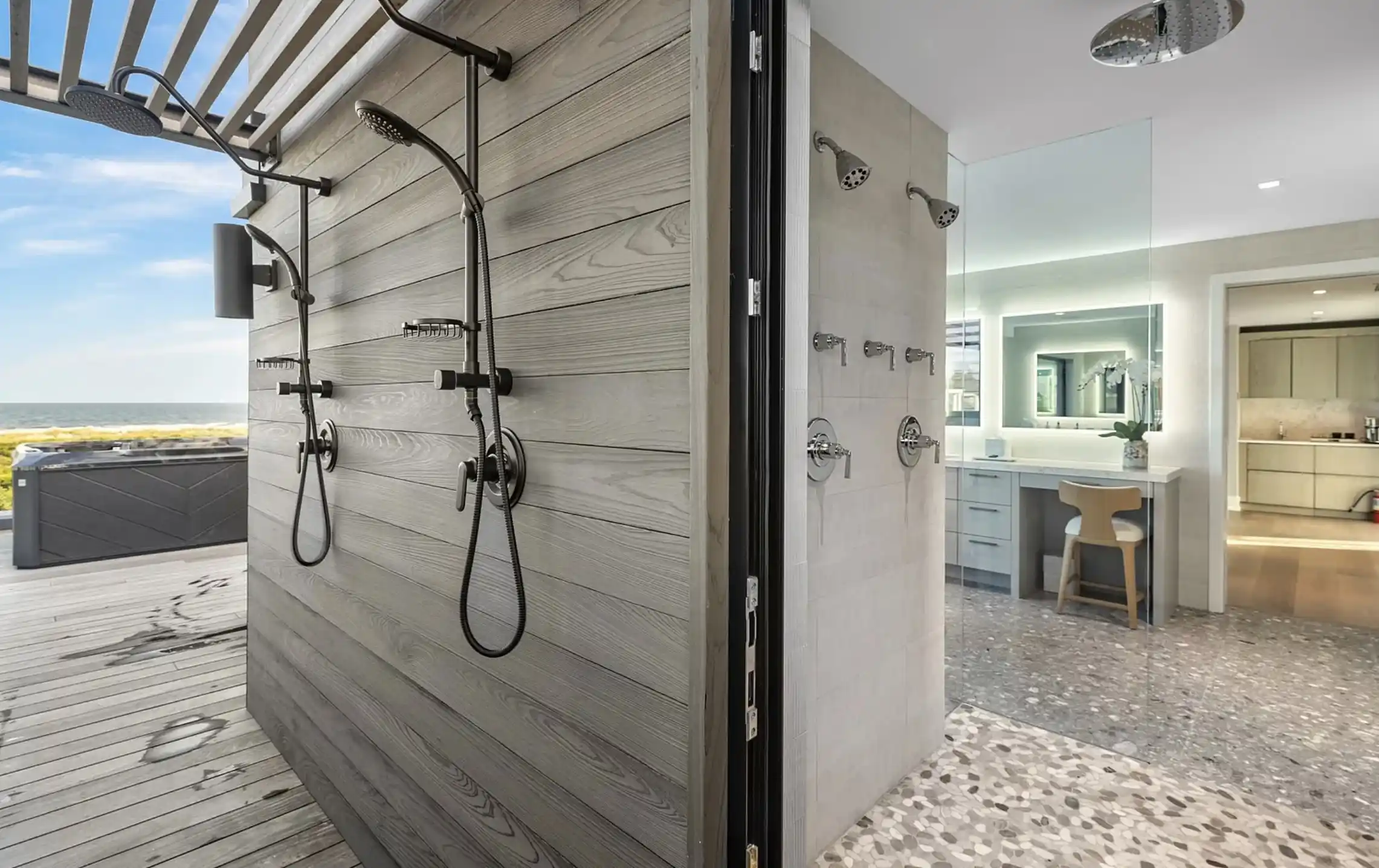 One-of-a-Kind Oceanfront Masterpiece – image 8