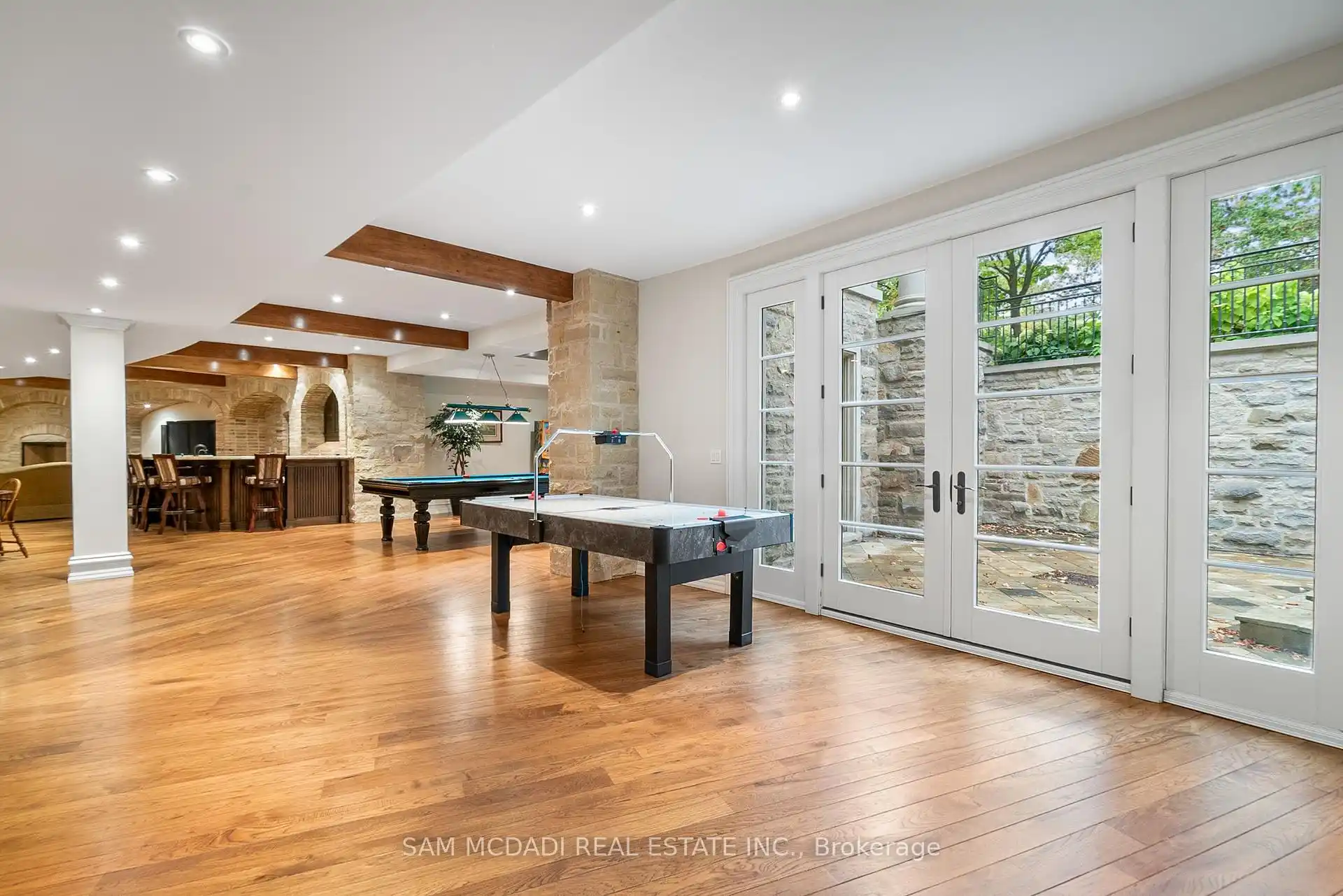 1343 Blythe Road, Mississauga (W12498050) – image 42