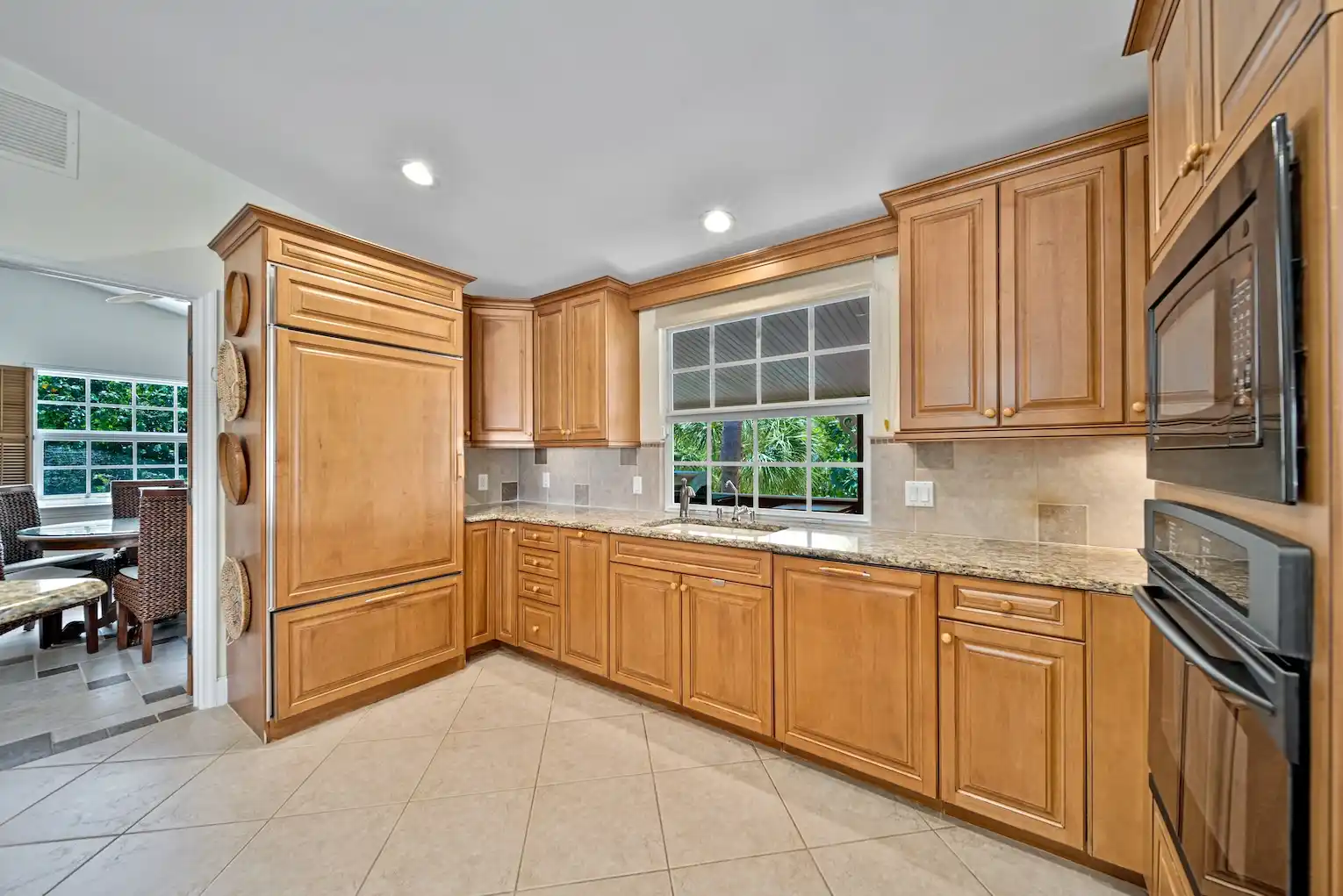SANIBEL ISLAND - PEACEFUL SURROUNDINGS – image 14