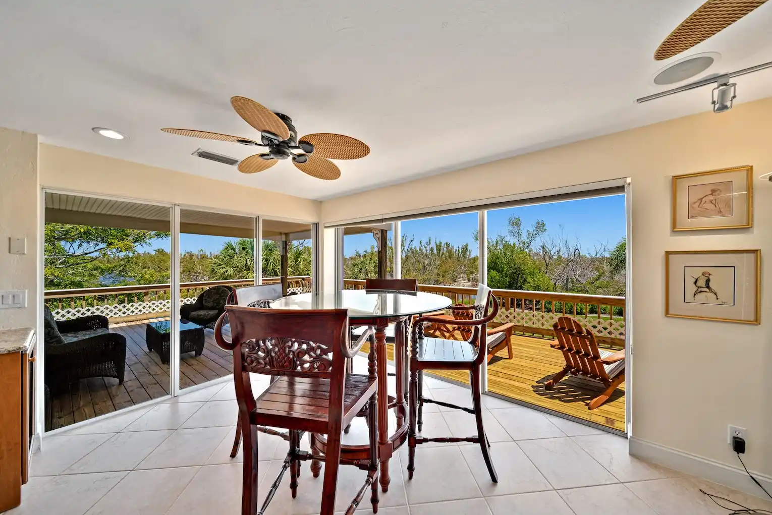 SANIBEL ISLAND - PEACEFUL SURROUNDINGS – image 17