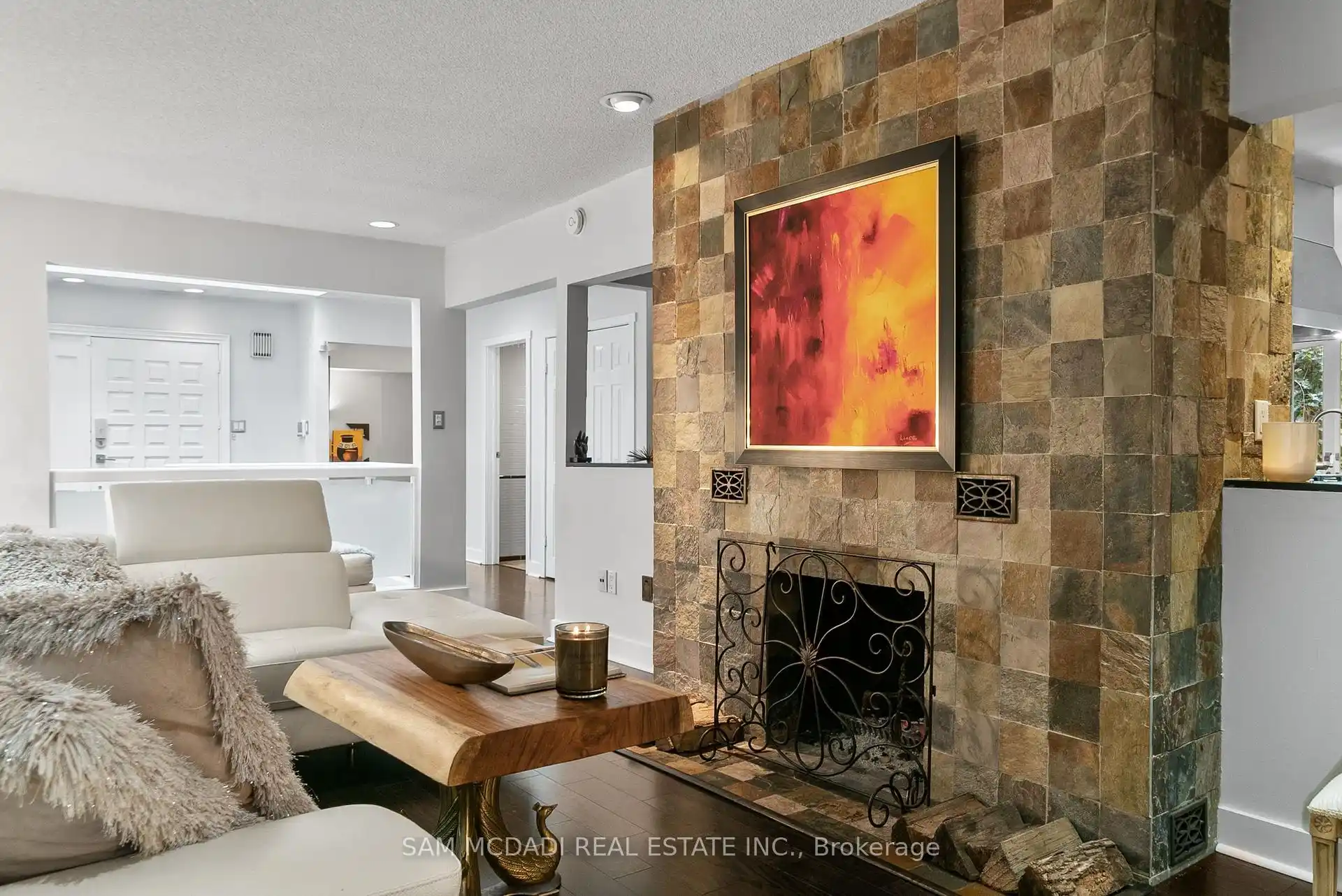 988 Tennyson Avenue, Mississauga (W12778942) – image 25