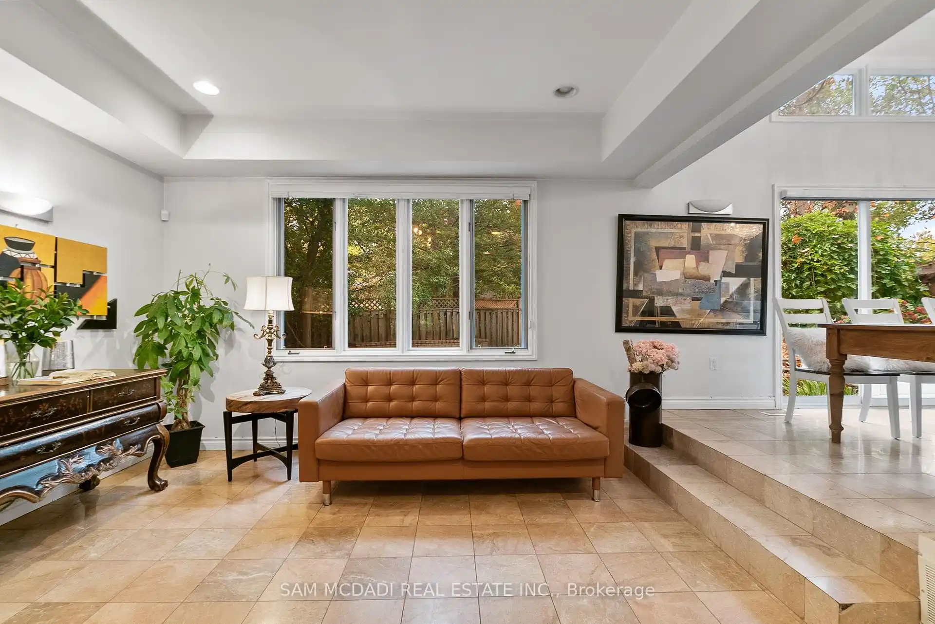 988 Tennyson Avenue, Mississauga (W12778942) – image 38