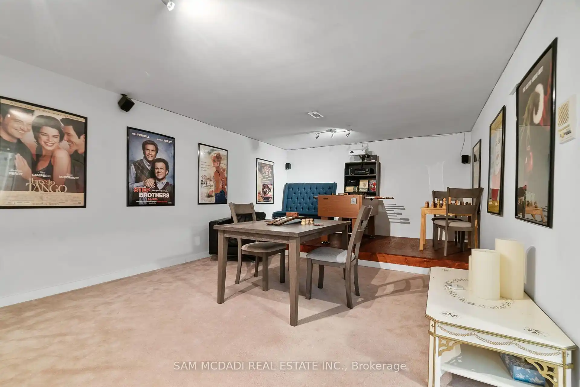 988 Tennyson Avenue, Mississauga (W12778942) – image 40