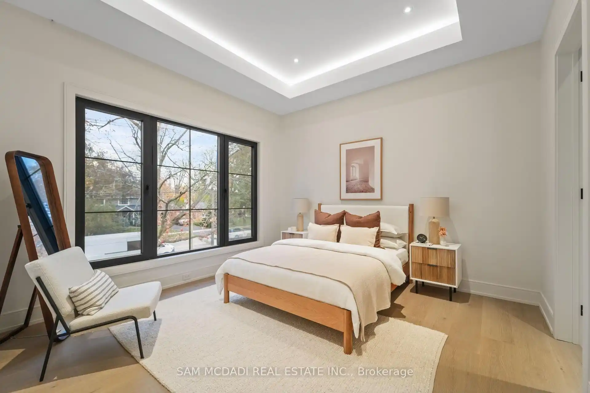 152 Third Line, Oakville (W12821740) – image 26