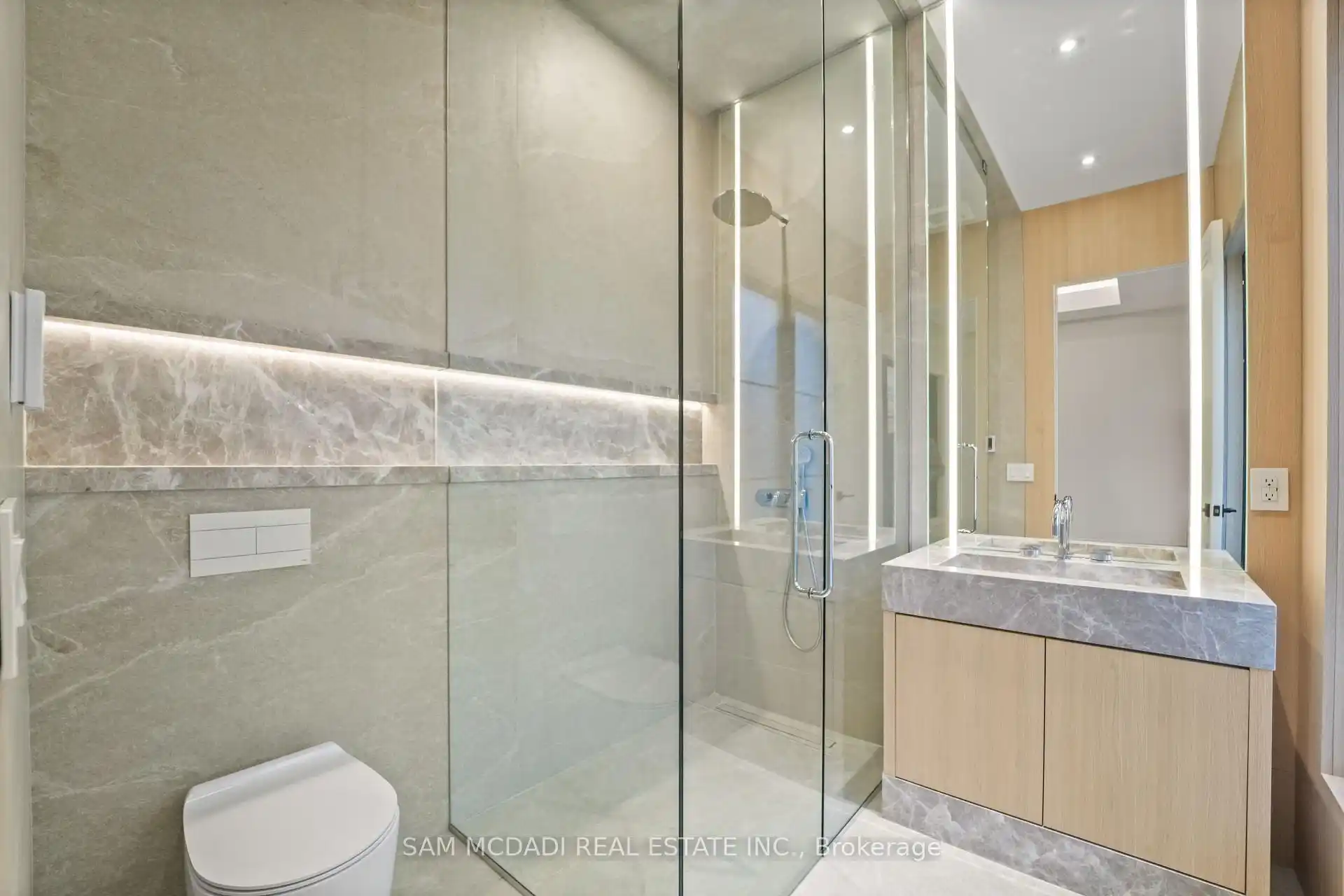 152 Third Line, Oakville (W12821740) – image 29