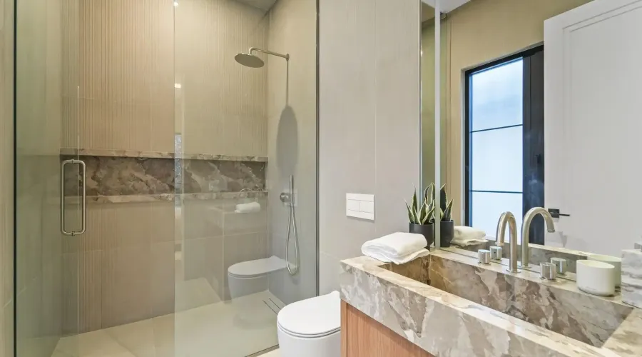 152 Third Line 152 Third Line, Oakville, Ontario, L6L 3Z8, Canada, 4 Bedrooms Bedrooms, ,6 BathroomsBathrooms,Residential,For Sale,152 Third Line,1989798