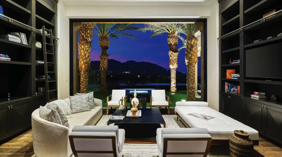 California, United States, 5 Bedrooms Bedrooms, ,7 BathroomsBathrooms,Residential,For Sale,1990053