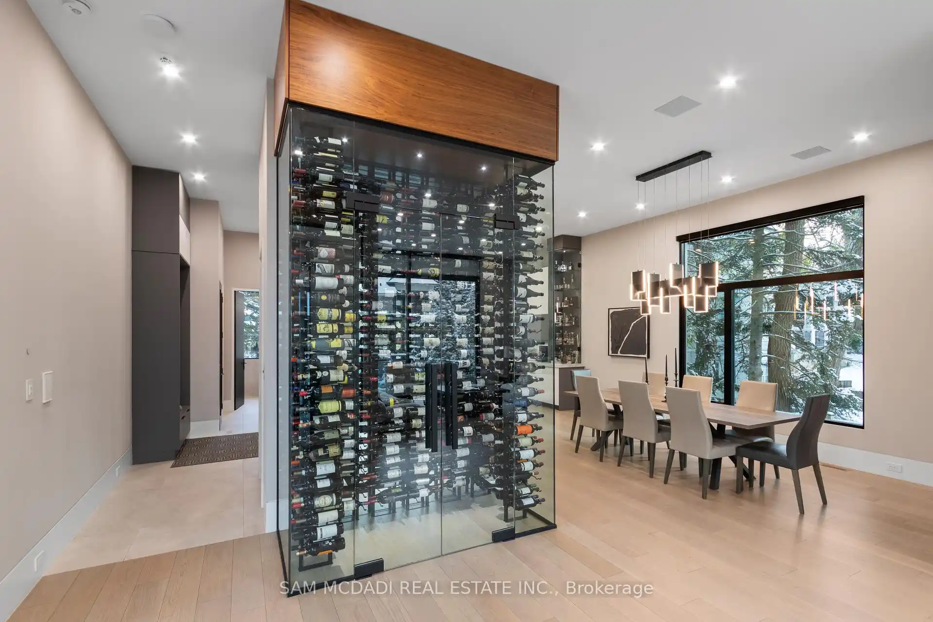 112 Elton Park Road, Oakville (W12539428) – image 26
