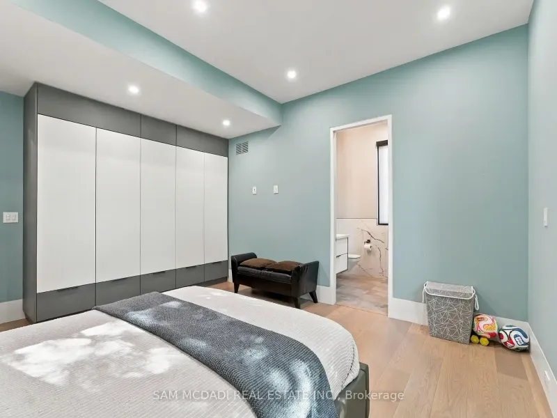 112 Elton Park Road, Oakville (W13815622) – image 30