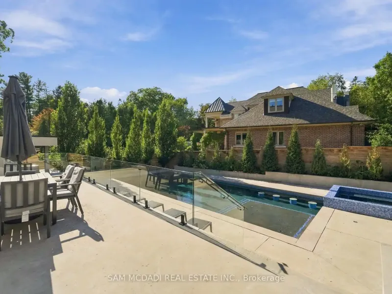 112 Elton Park Road, Oakville (W13815622) – image 39