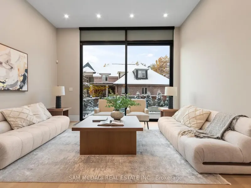 112 Elton Park Road, Oakville (W12539428) – image 29