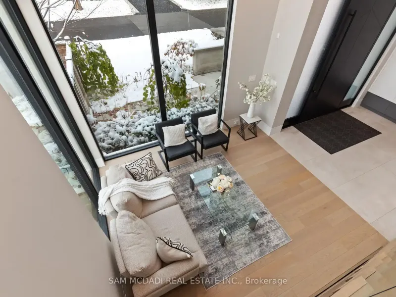 112 Elton Park Road, Oakville (W12539428) – image 6