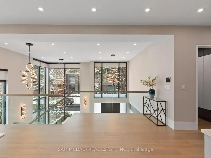 112 Elton Park Road, Oakville (W12539428) – image 8