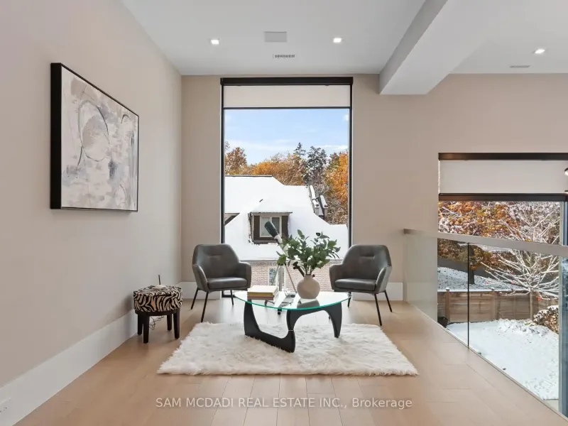 112 Elton Park Road, Oakville (W12539428) – image 9