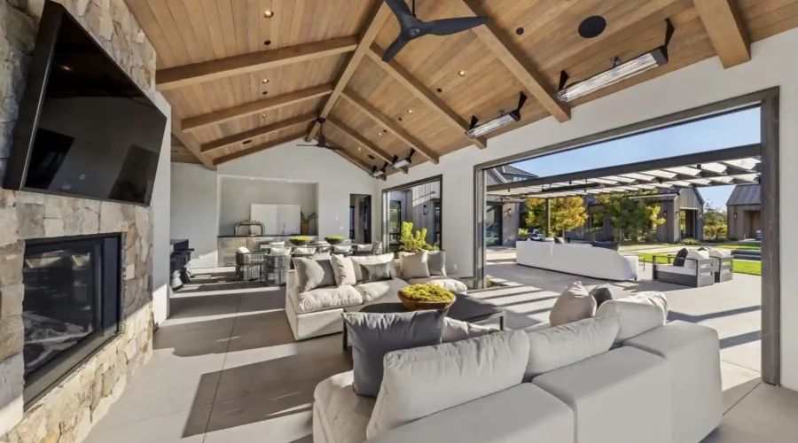 1590 McKinley Rd, Napa, California, 94558, United States, 7 Bedrooms Bedrooms, ,9 BathroomsBathrooms,Residential,For Sale,1999933