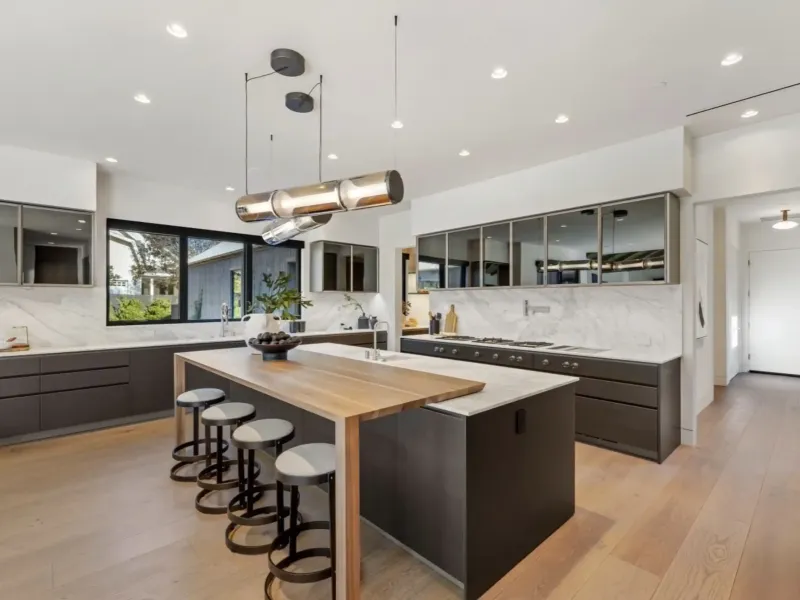 Napa Valley Compound – image 7