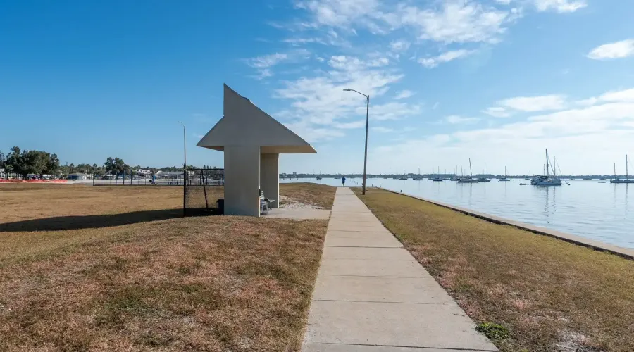 5947 Bayview Circle S, Gulf Port, Florida, 33707, United States, 4 Bedrooms Bedrooms, 12 Rooms Rooms,3 BathroomsBathrooms,Residential,For Sale,Bayview,1999947
