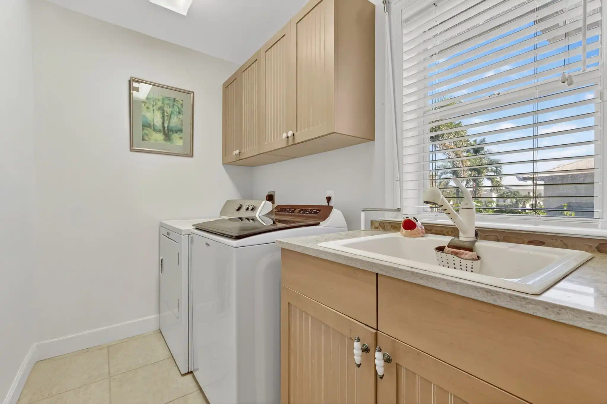 BEACHVIEW ESTATES – image 25