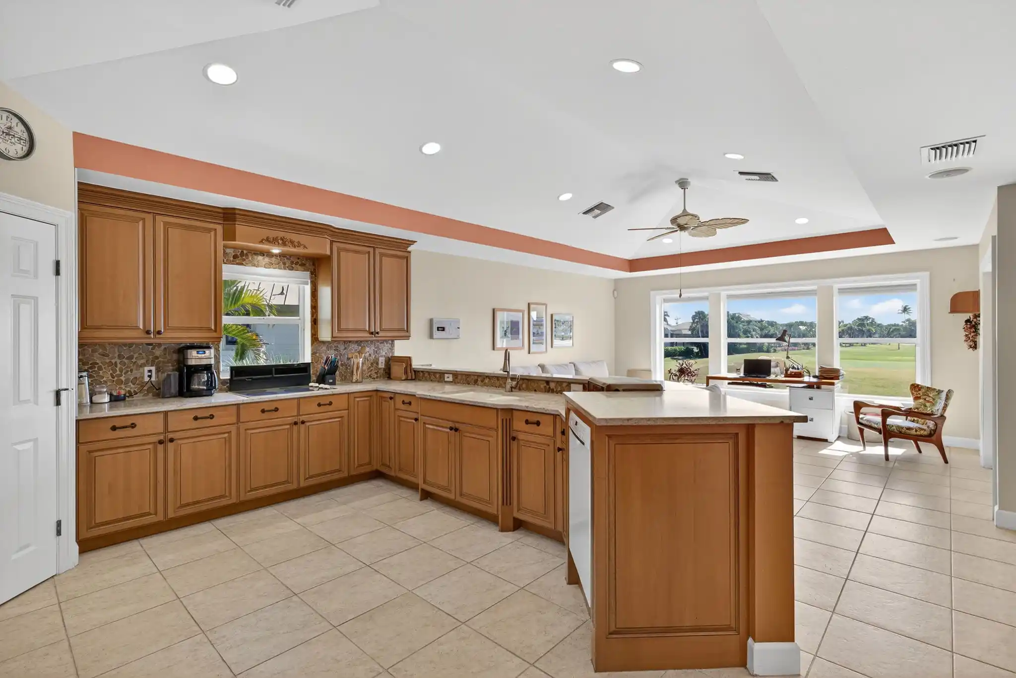 BEACHVIEW ESTATES – image 7