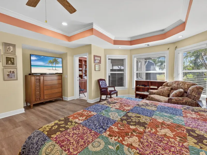 BEACHVIEW ESTATES – image 16
