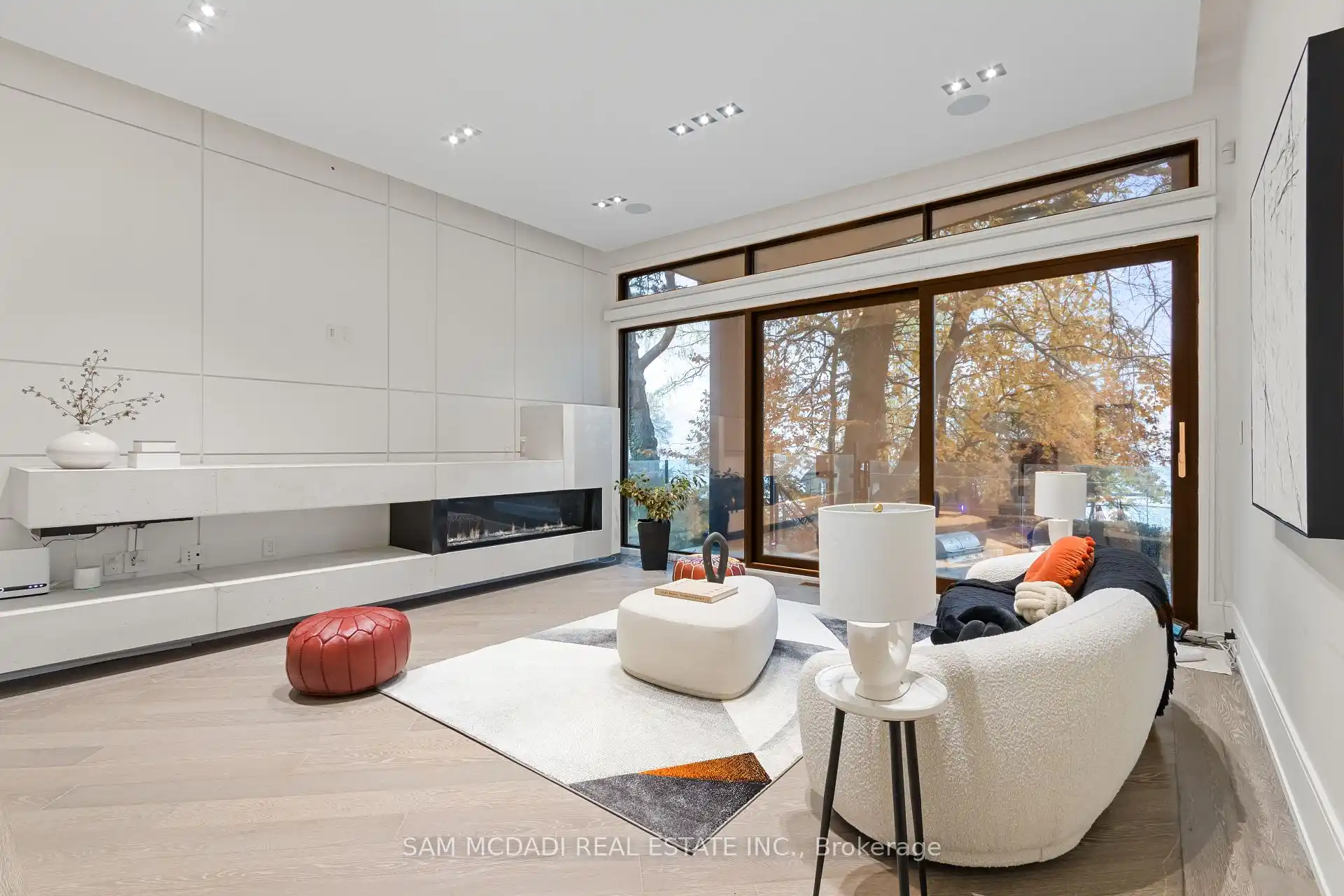 67 Lake Promenade, Toronto (W12888306) – image 17