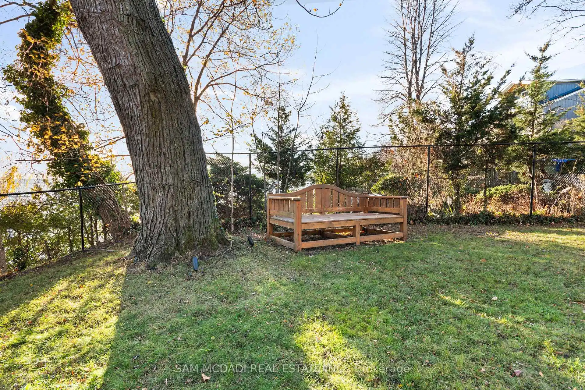 67 Lake Promenade, Toronto (W12888306) – image 45