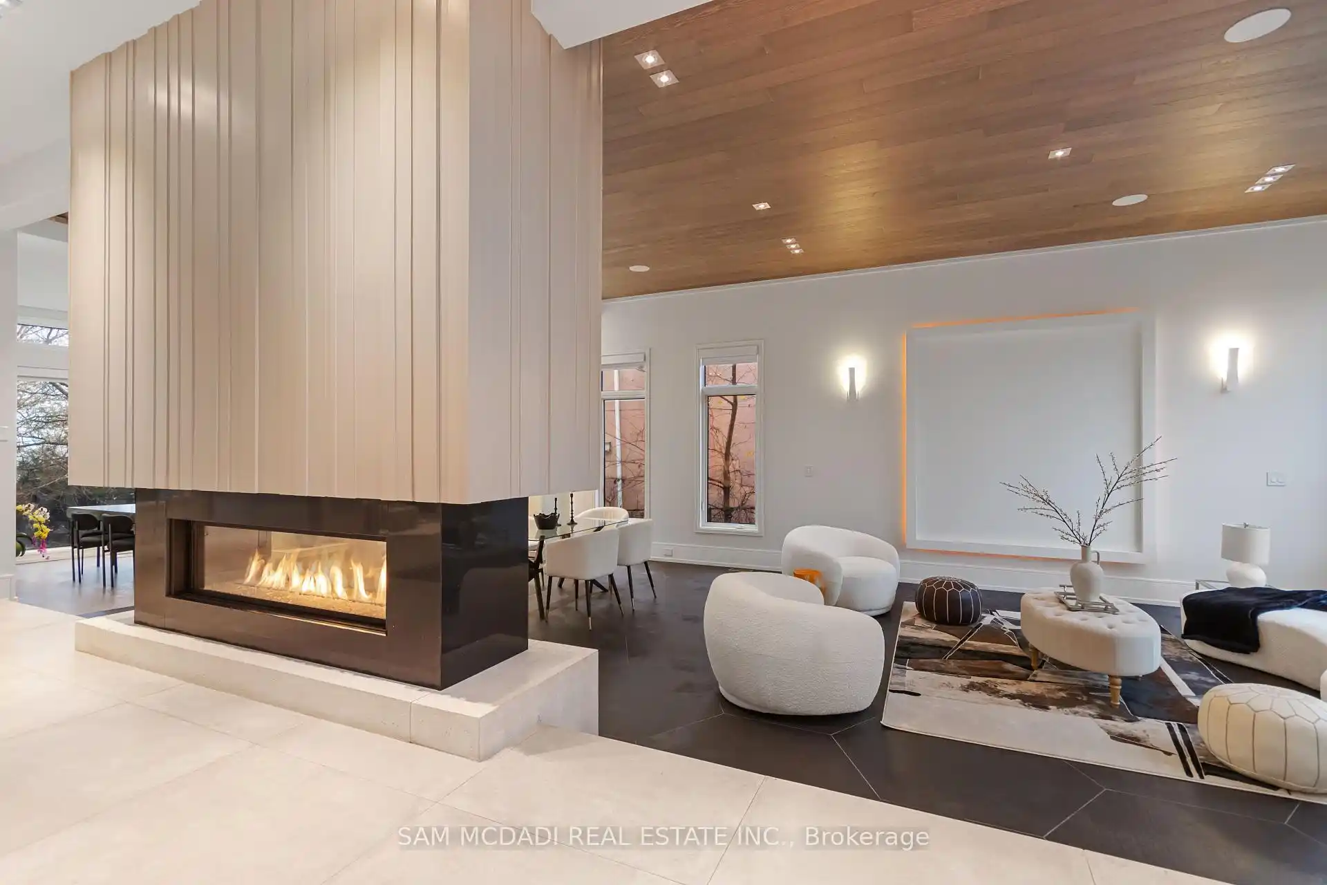 67 Lake Promenade, Toronto (W12888306) – image 7