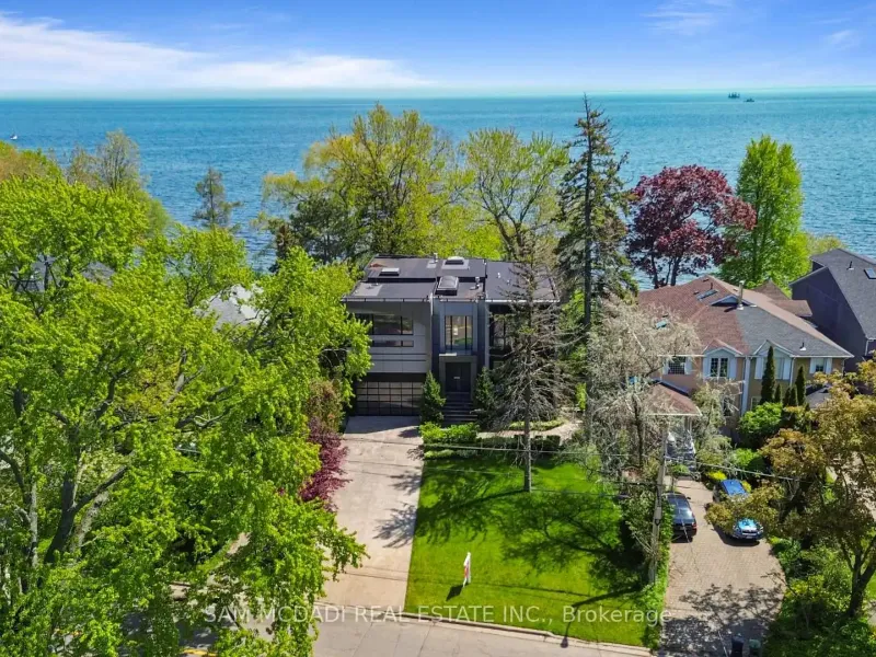 67 Lake Promenade, Toronto (W13478654) – image 1