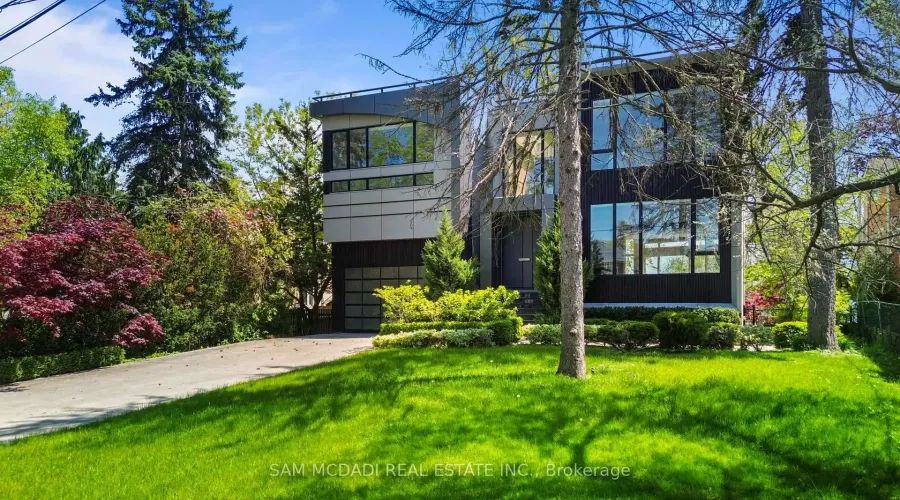 67 Lake Promenade, Toronto, Ontario, M8W 1A2, Canada, 4 Bedrooms Bedrooms, ,8 BathroomsBathrooms,Residential,For Sale,67 Lake Promenade,2002365