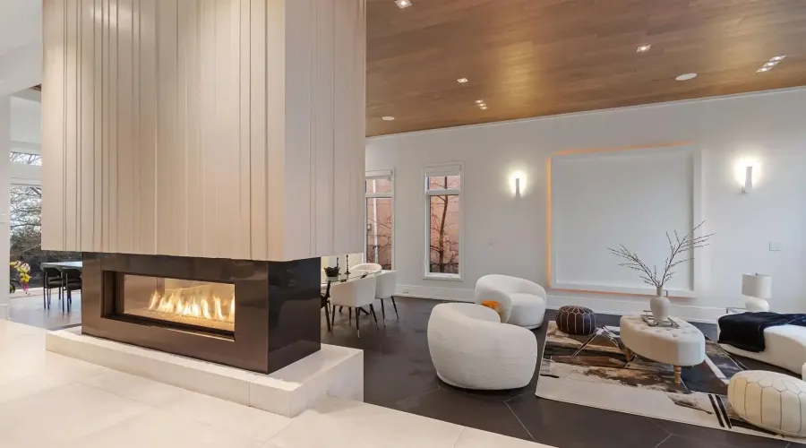 67 Lake Promenade, Toronto, Ontario, M8W 1A2, Canada, 4 Bedrooms Bedrooms, ,8 BathroomsBathrooms,Residential,For Sale,67 Lake Promenade,2002365