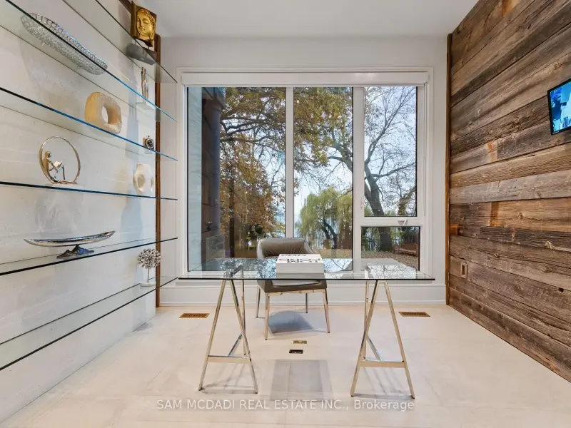 67 Lake Promenade, Toronto (W13478654) – image 17