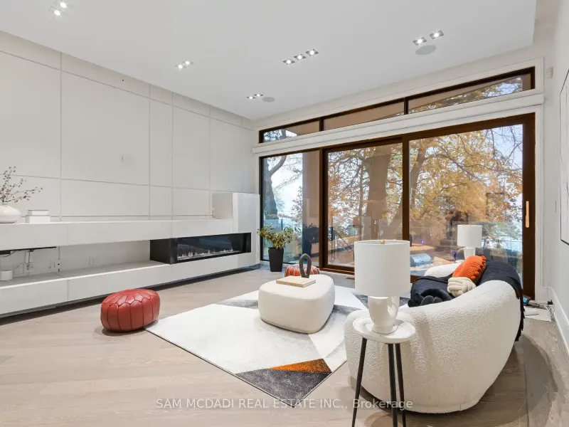 67 Lake Promenade, Toronto (W13478654) – image 19