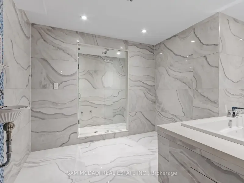 67 Lake Promenade, Toronto (W13478654) – image 41