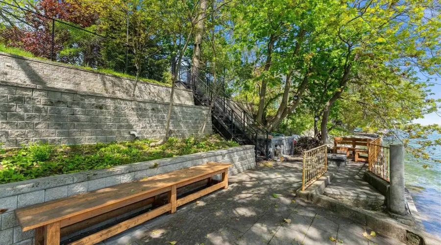 67 Lake Promenade, Toronto, Ontario, M8W 1A2, Canada, 4 Bedrooms Bedrooms, ,8 BathroomsBathrooms,Residential,For Sale,67 Lake Promenade,2002365