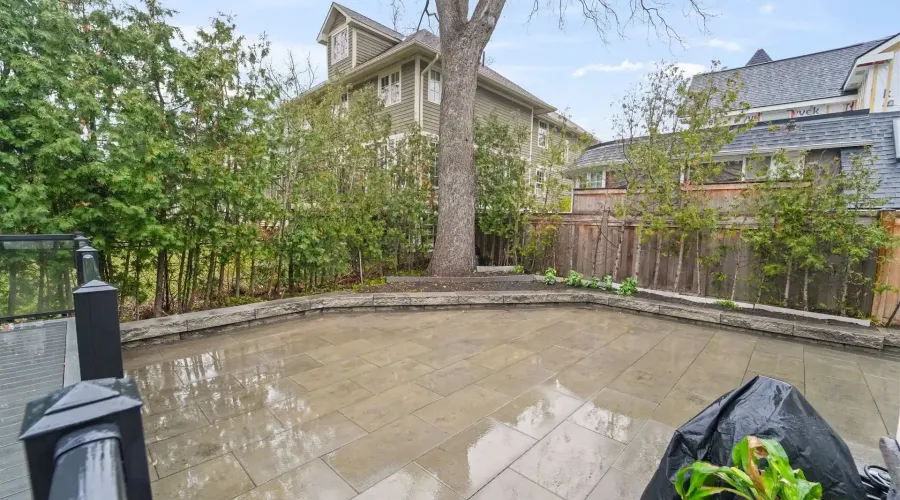 417 Union Street, Oakville, Ontario, L6J 1E7, Canada, 4 Bedrooms Bedrooms, ,8 BathroomsBathrooms,Residential,For Sale,2003569