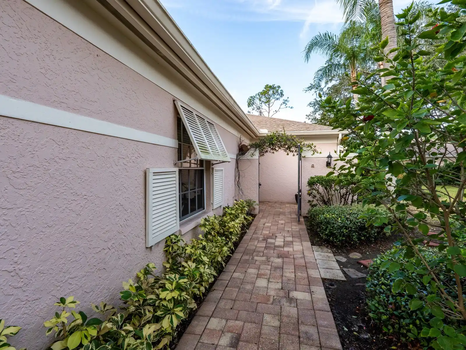5510 Chanteclaire #46 – image 3
