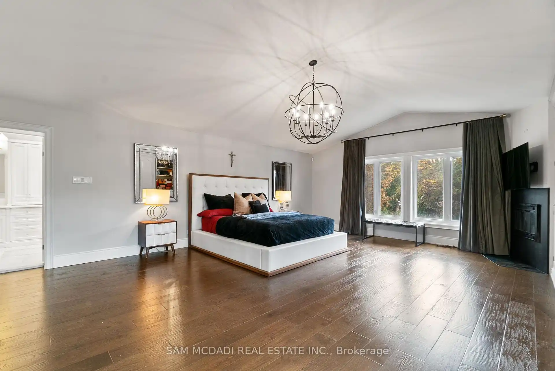 2552 Jarvis Street, Mississauga (W12704008) – image 23