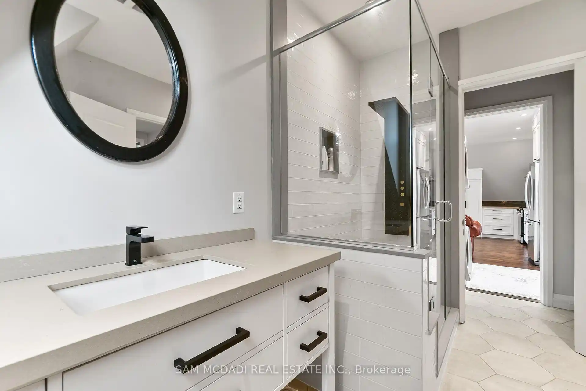 2552 Jarvis Street, Mississauga (W12704008) – image 40